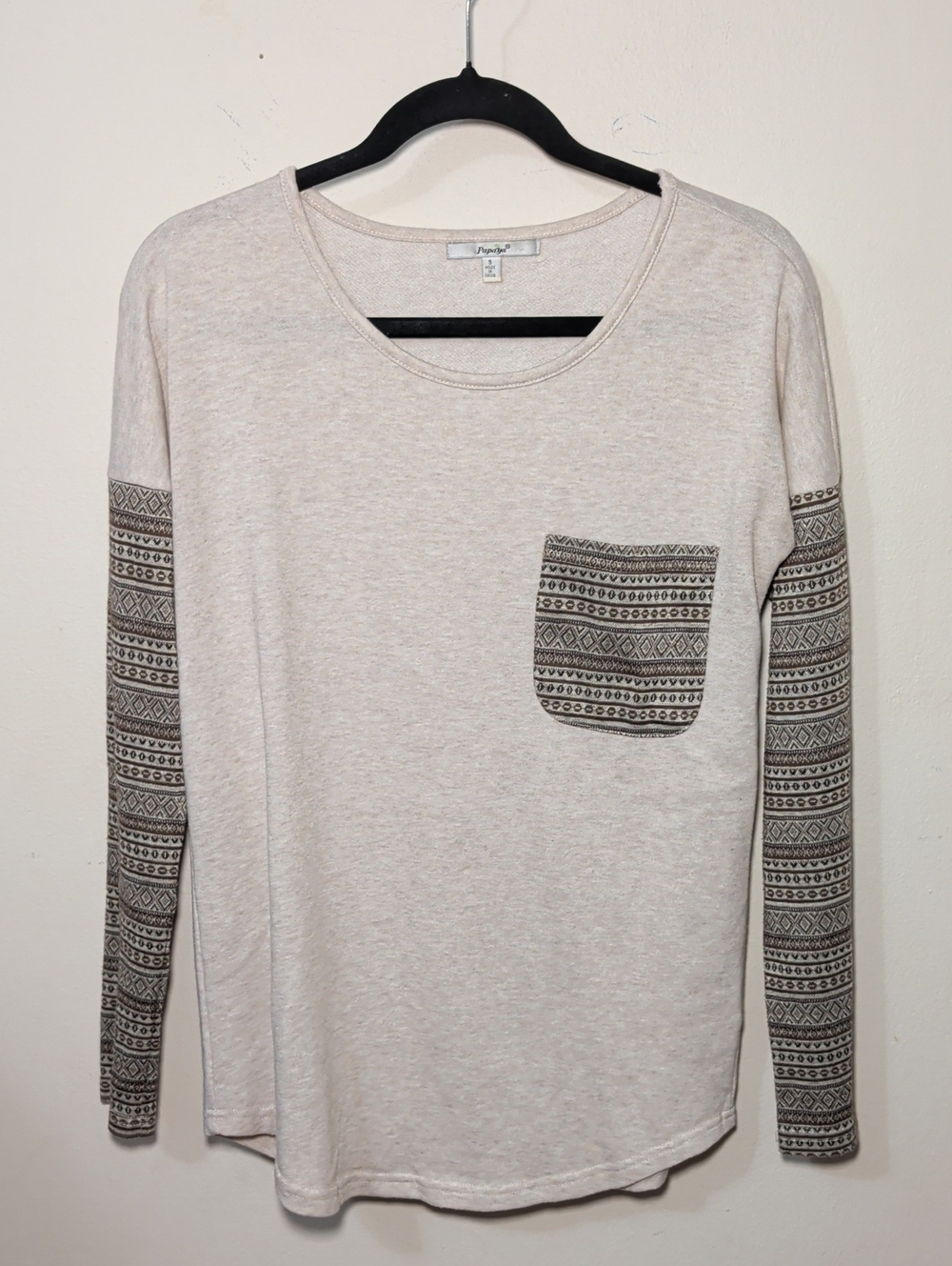 Papaya Cream Sweatshirt Aztec Print Sleeves + Pocket Oversized Women's Size S